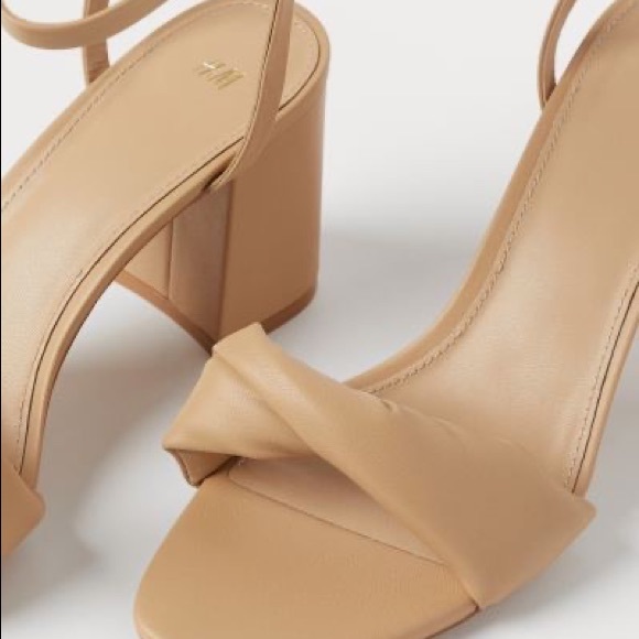 Twisted-strap Sandals - Picture 5 of 13